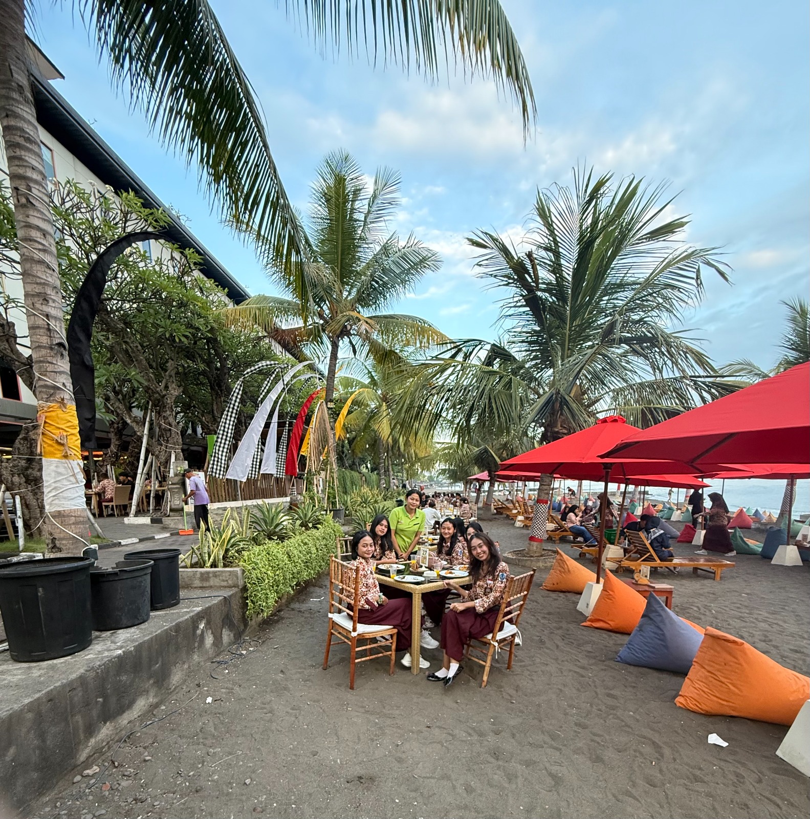 Lesehan Pantai Singaraja